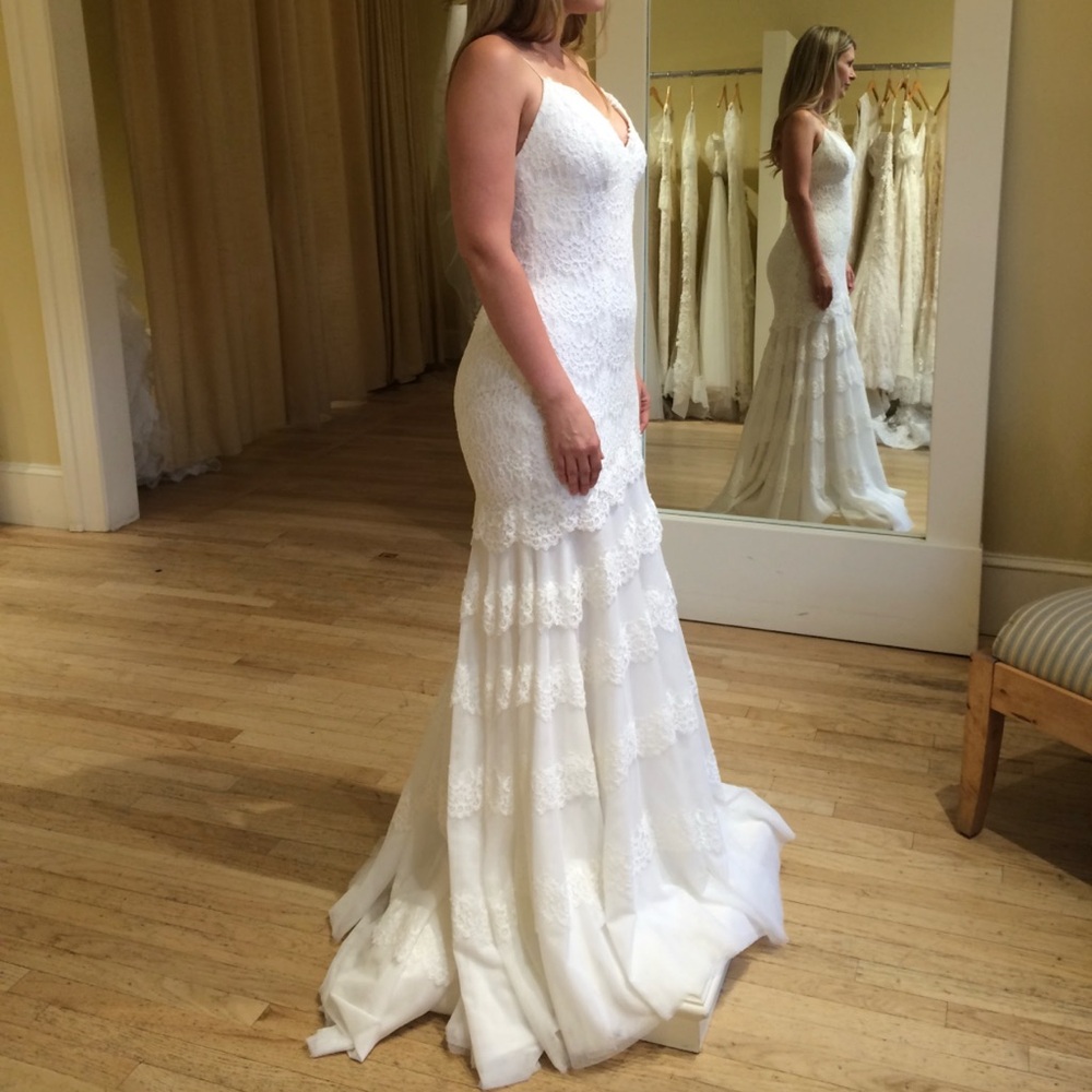 Additional Photos Cymbeline Wedding Gown - Picture 6 of 6